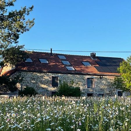 La Souriciere Villa Silenrieux Dış mekan fotoğraf