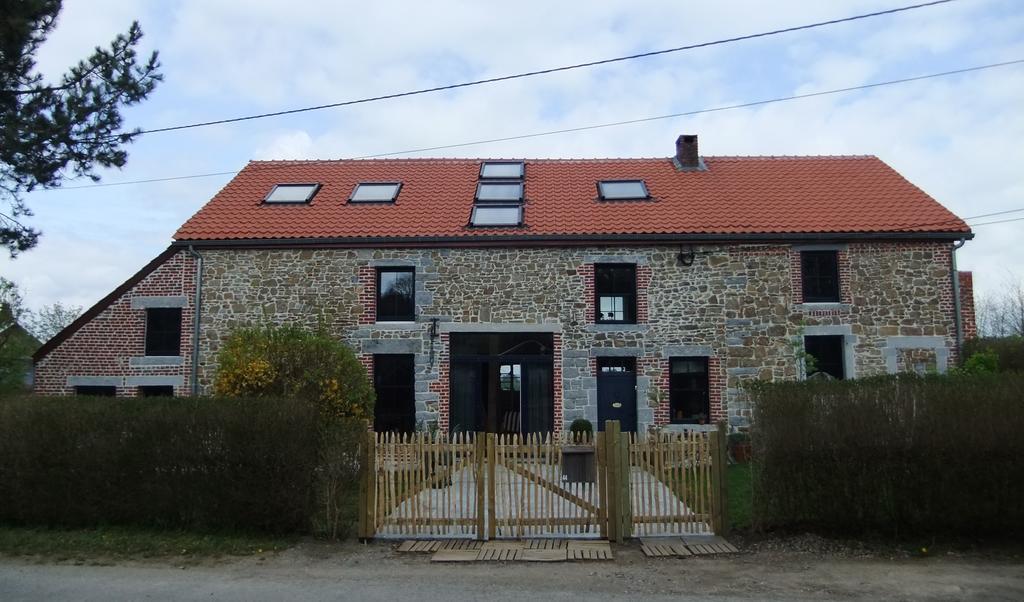 La Souriciere Villa Silenrieux Dış mekan fotoğraf